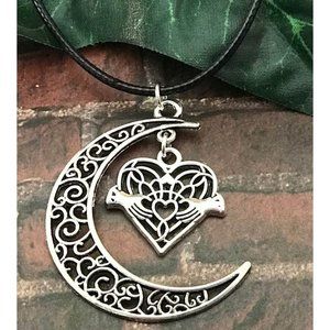 Crescent Moon Filigree Celtic Irish Heart Claddagh